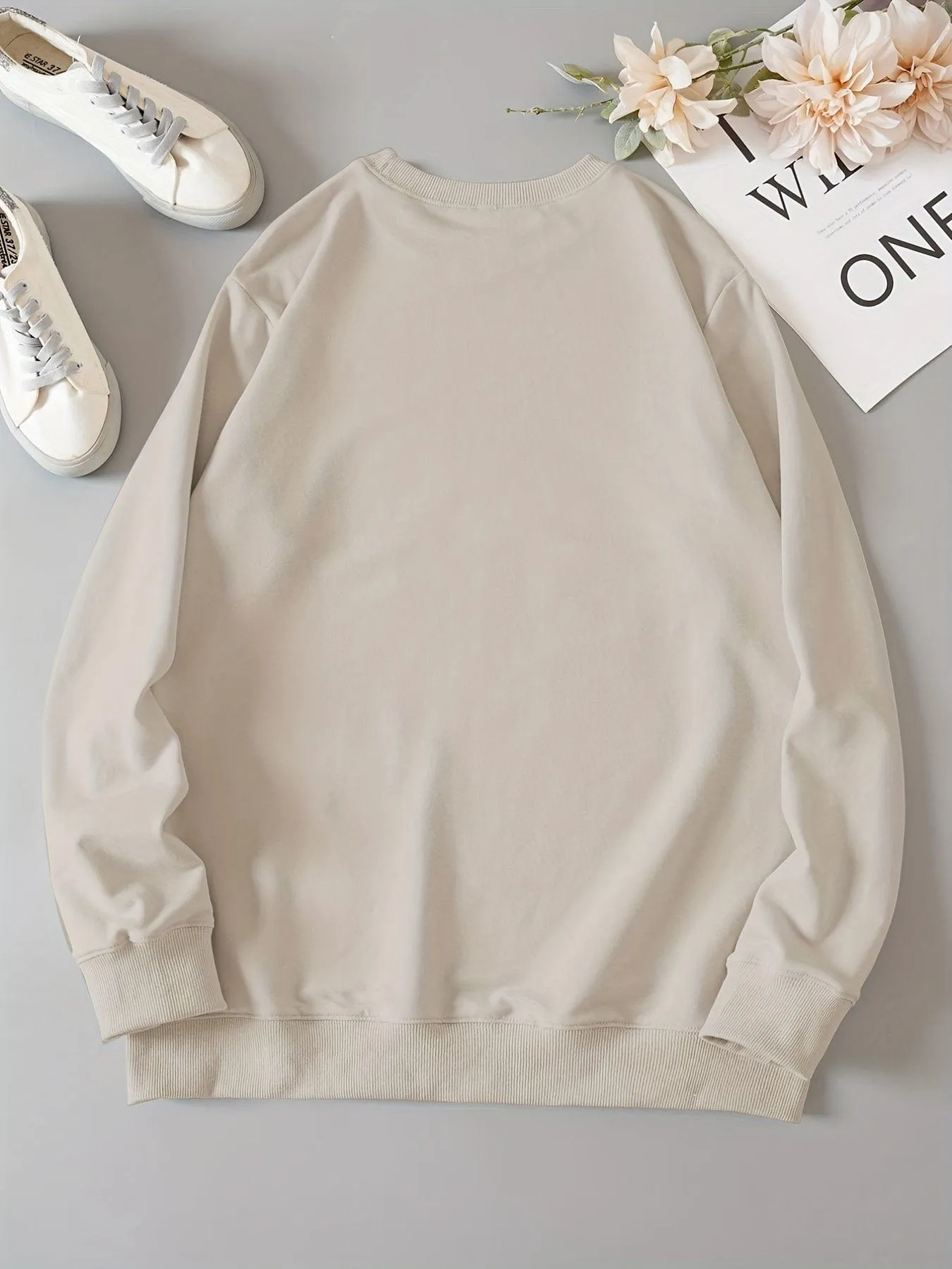 Alphabet Patterned Cozy Crew Neck Sweatshirt