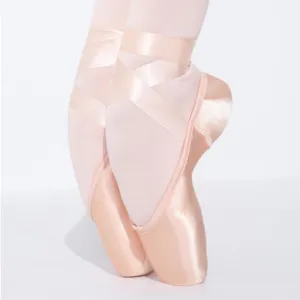 Capezio 1130 Airess Pointe Shoe - Broad Toe - # 5.5 Shank