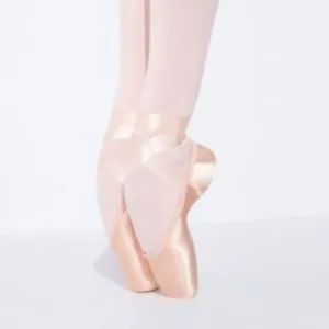 Capezio 1134 Airess Pointe Shoe - Broad Toe - 3/4 Shank