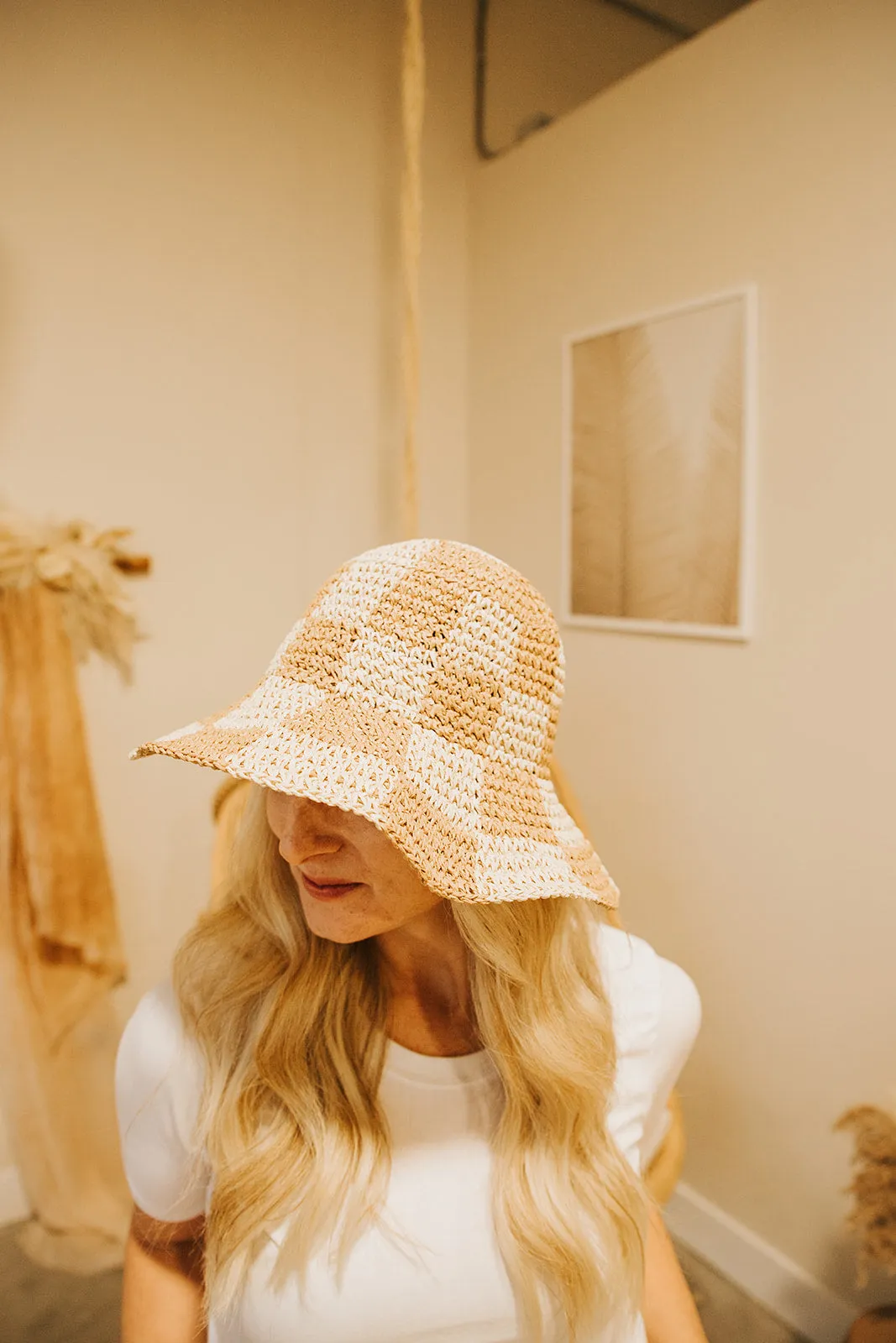 Checkered Board Pattern Crochet Hat-Natural