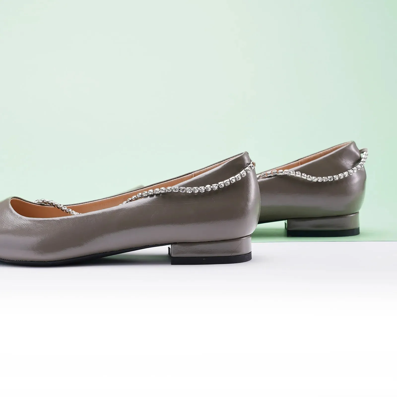 Crystal Chain Pointed Toe Flats (Aida)