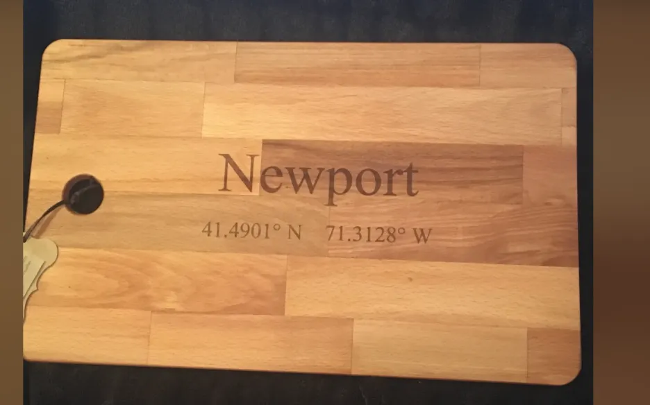 CUTTING BOARD