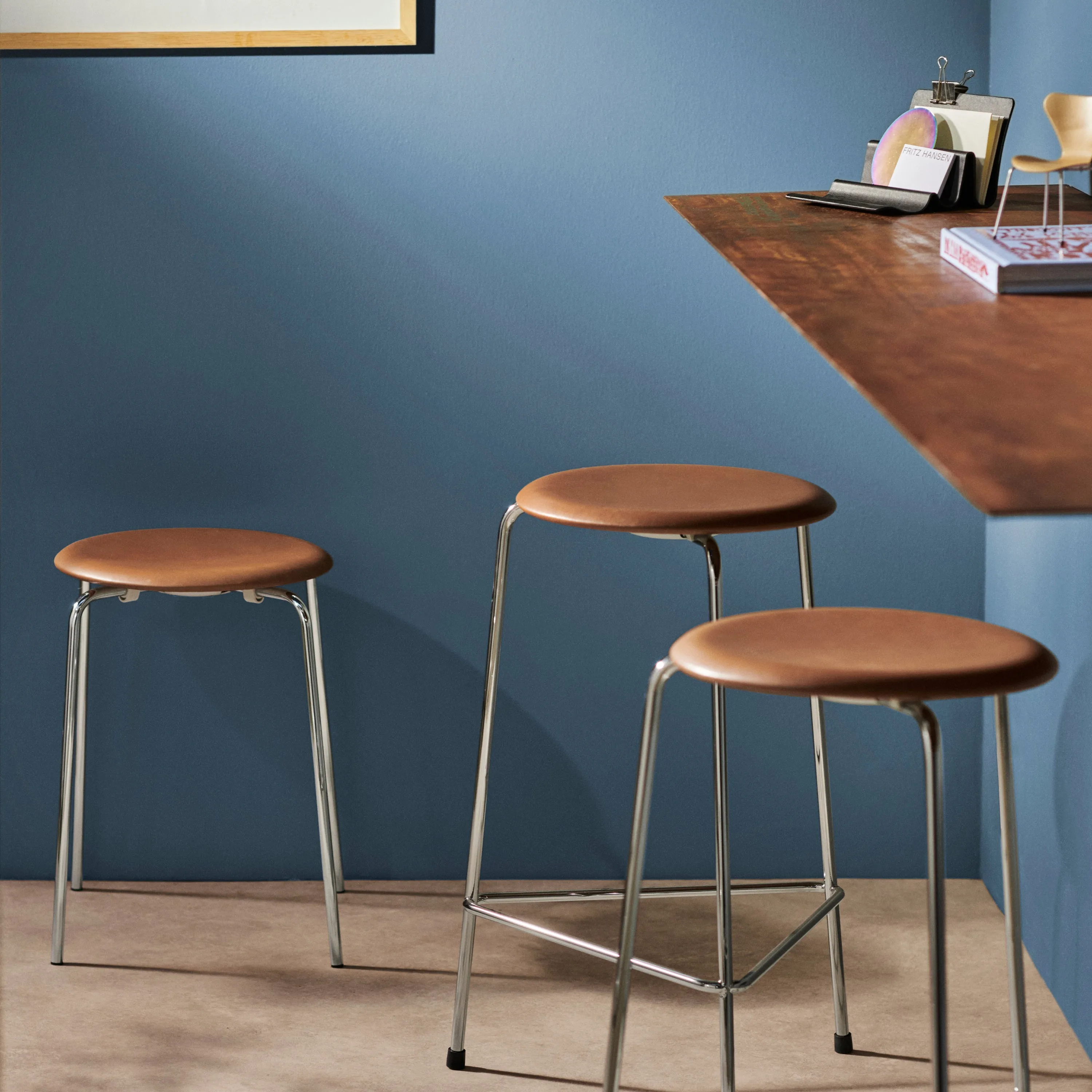 Fritz Hansen Dot™ Stool Leather