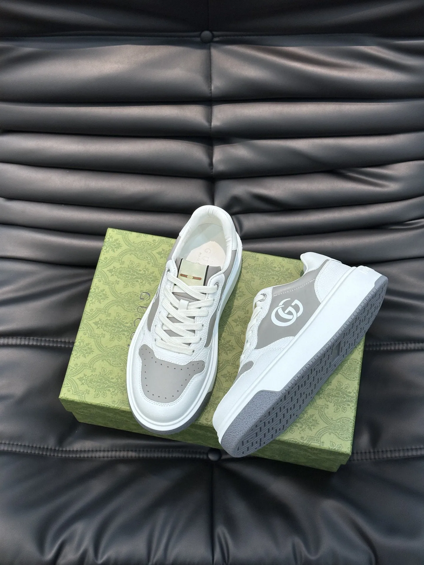 GG SNEAKERS WHITE GREY LEATHER