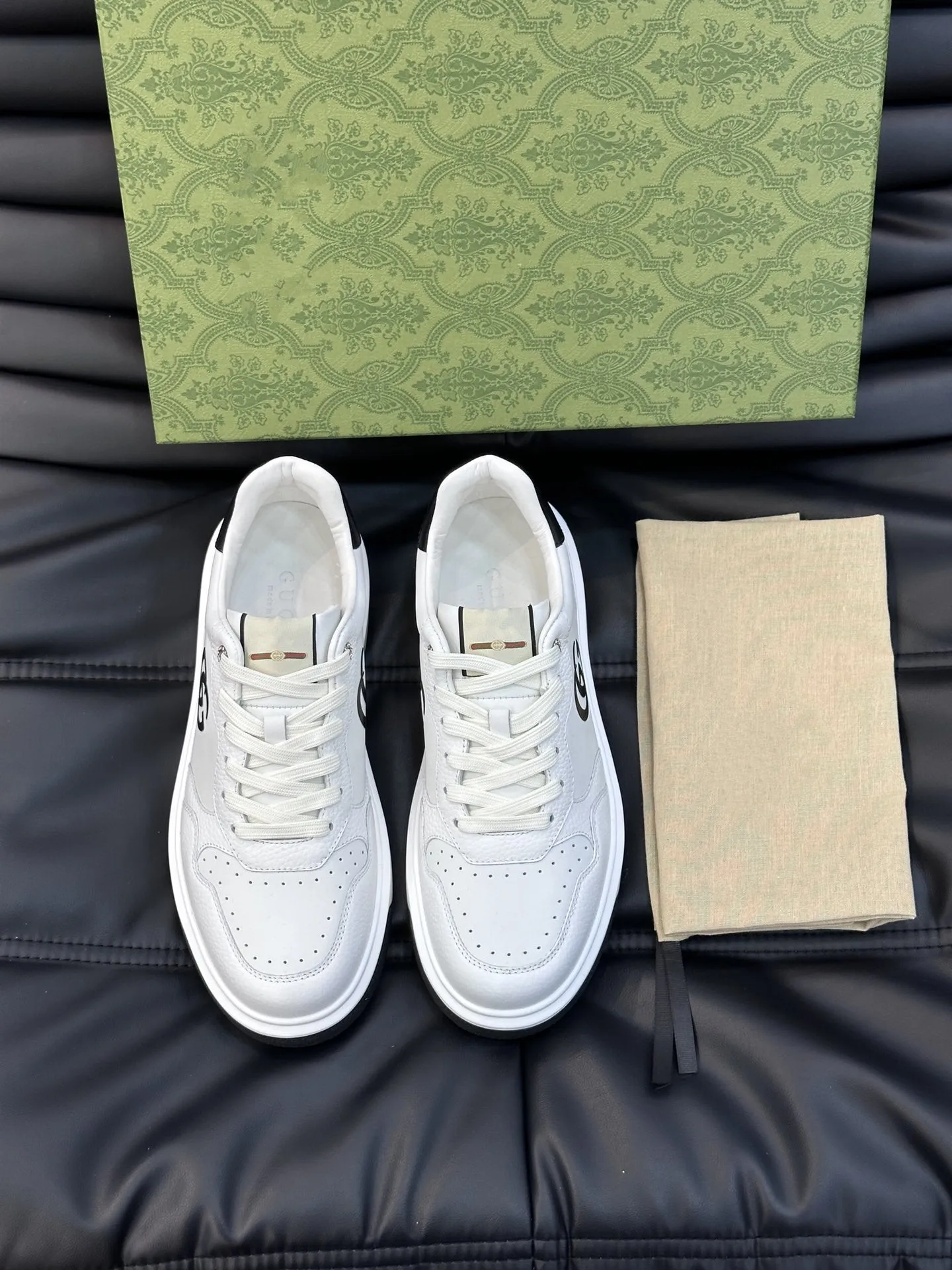 GG SNEAKERS WHITE LEATHER