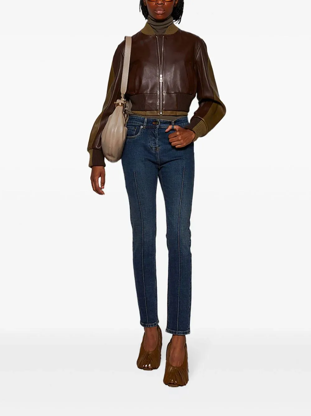 Mona Pump in Dark Khaki