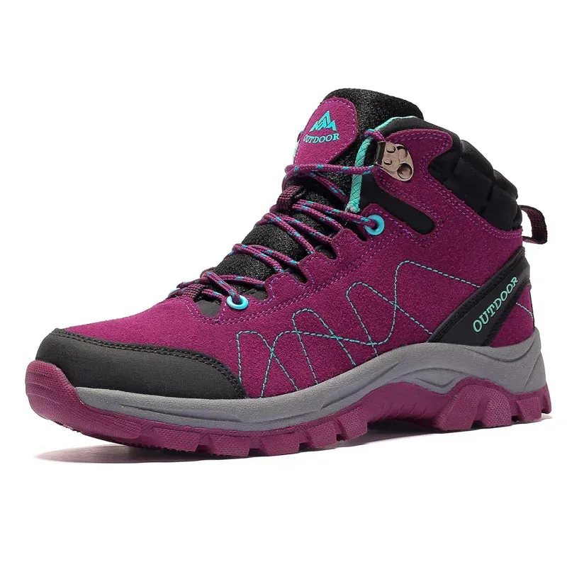 PeakClimb: Waterproof Hiking Boots for Boundless Adventures and Maximum Comfort