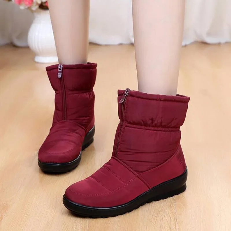 Snow ankle boots - warm and stylish winter footwear