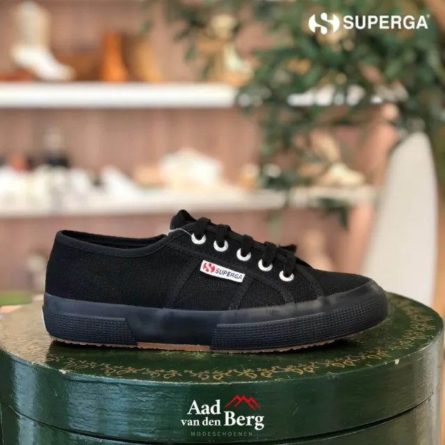 Superga Damesschoenen sneakers