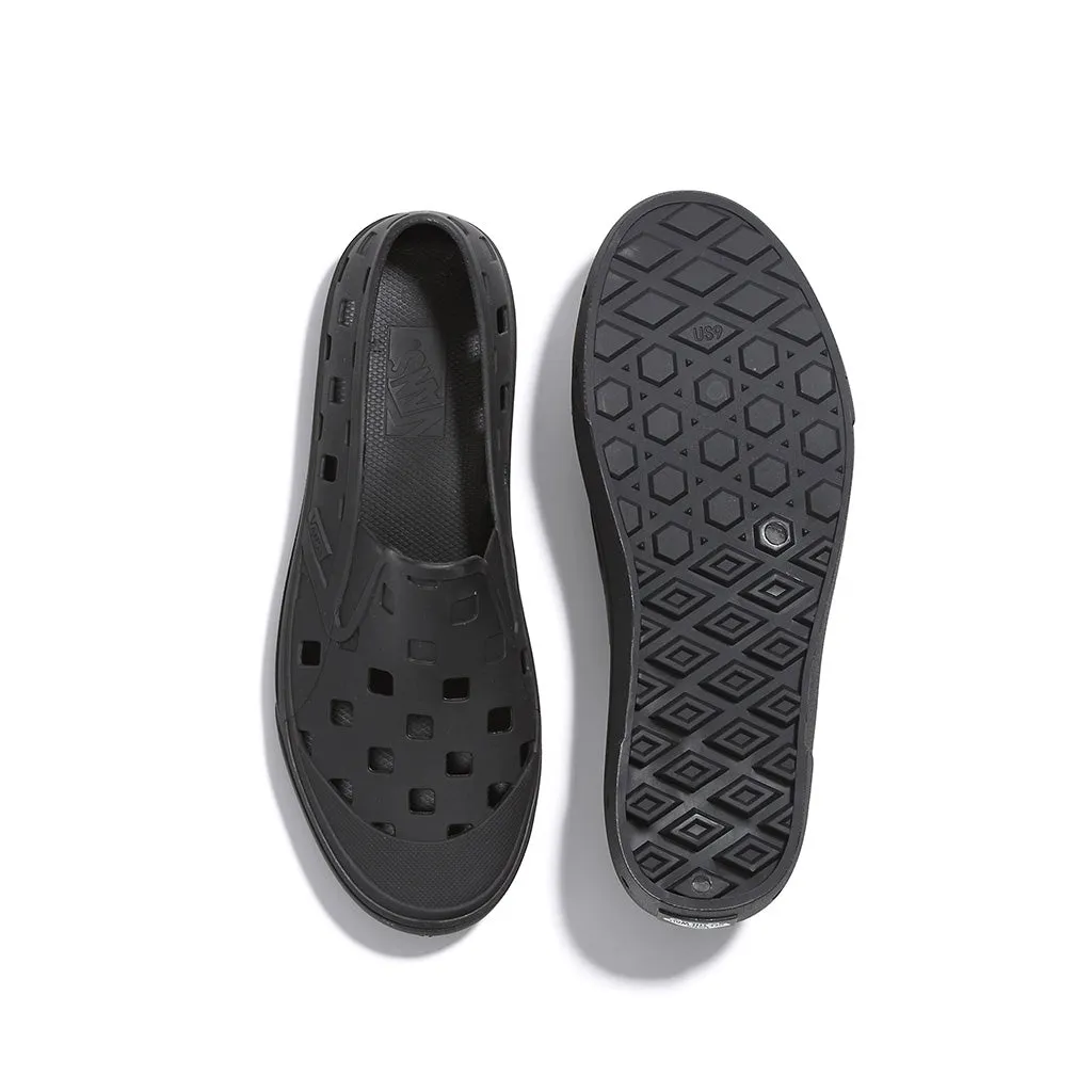 Vans Slip-On Trek - Black